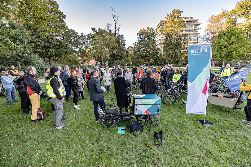 Anradeltermin Grunewaldstraße in Tempelhof‑Schöneberg mit Lastenfahrrad