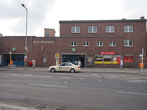 Ansicht des Bahnhofgebäudes Mahlsdorf