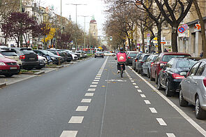 Radfahrstreifen auf der Rheinstraße in Tempelhof-Schöneberg