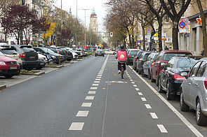 Radfahrstreifen auf der Rheinstraße in Tempelhof-Schöneberg