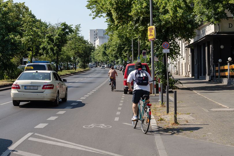 Radfahrstreifen vor Markierung Mehringdamm