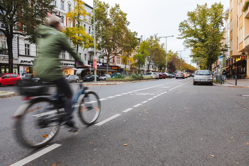 Radfahrer auf Rheinstraße