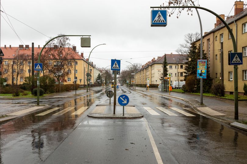 Fußgängerüberweg auf Rennbahnstraße Berlin Pankow