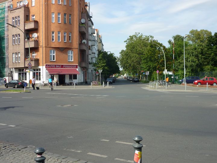 Einfahrt Braunschweiger Straße Sonnenallee