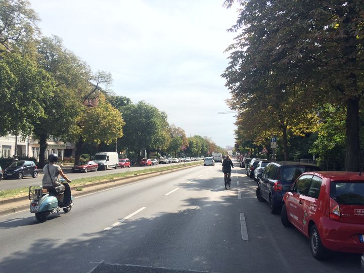 Verkehrssituation entlang Hasenheide vor Umgestaltung