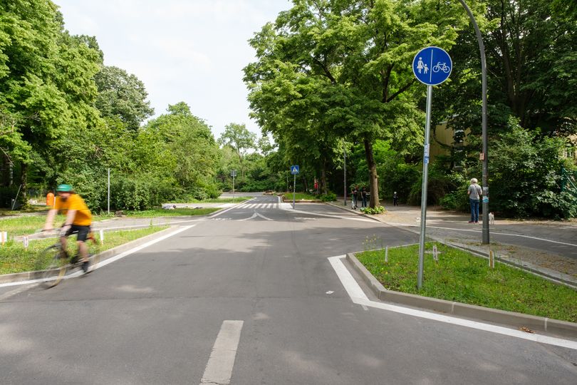 Neue Radverkehrsanlage Görlitzer Ufer