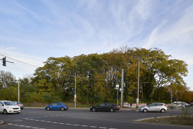 Kreuzung am Bahnhof Schöneweide