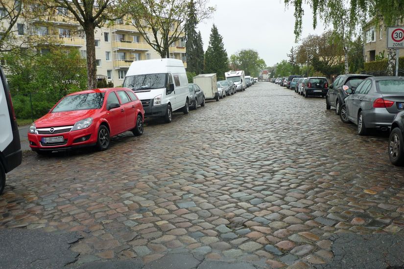 Kopfsteinpflaster Schönholzer Weg