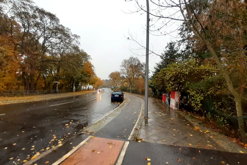 Abschnitt Radweg Wernsdorfer Straße bei Regen