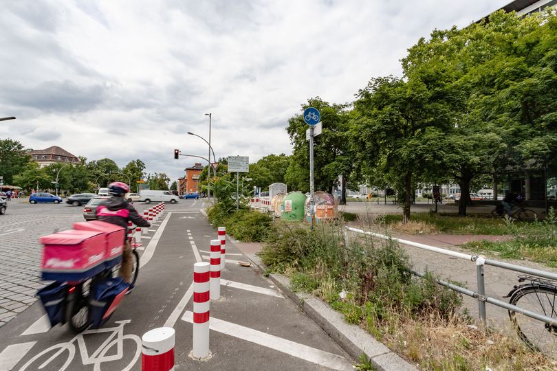 Geschützter Radfahrstreifen an der Triftstraße