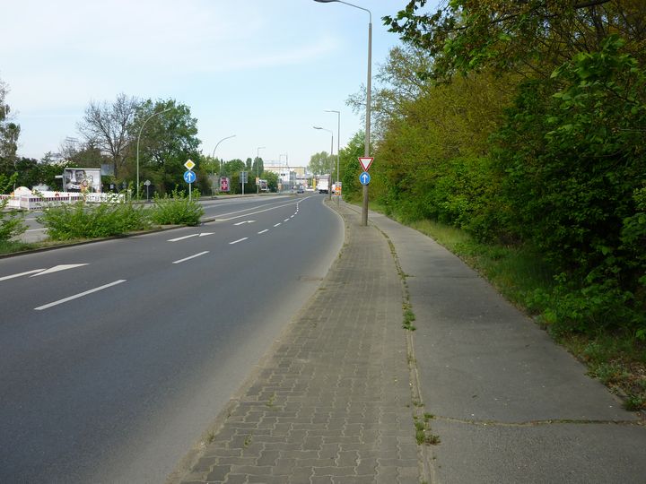 Geh- und Radweg Rummelsburger Straße