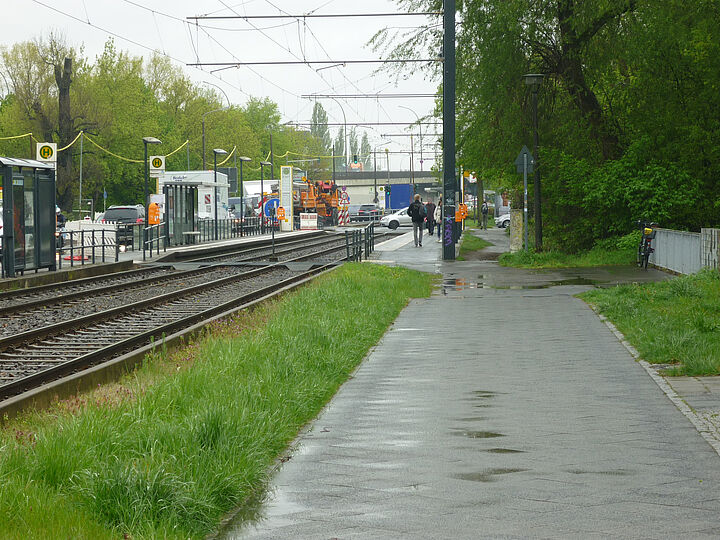 Rad und Fußweg auf Pasewalker Straße